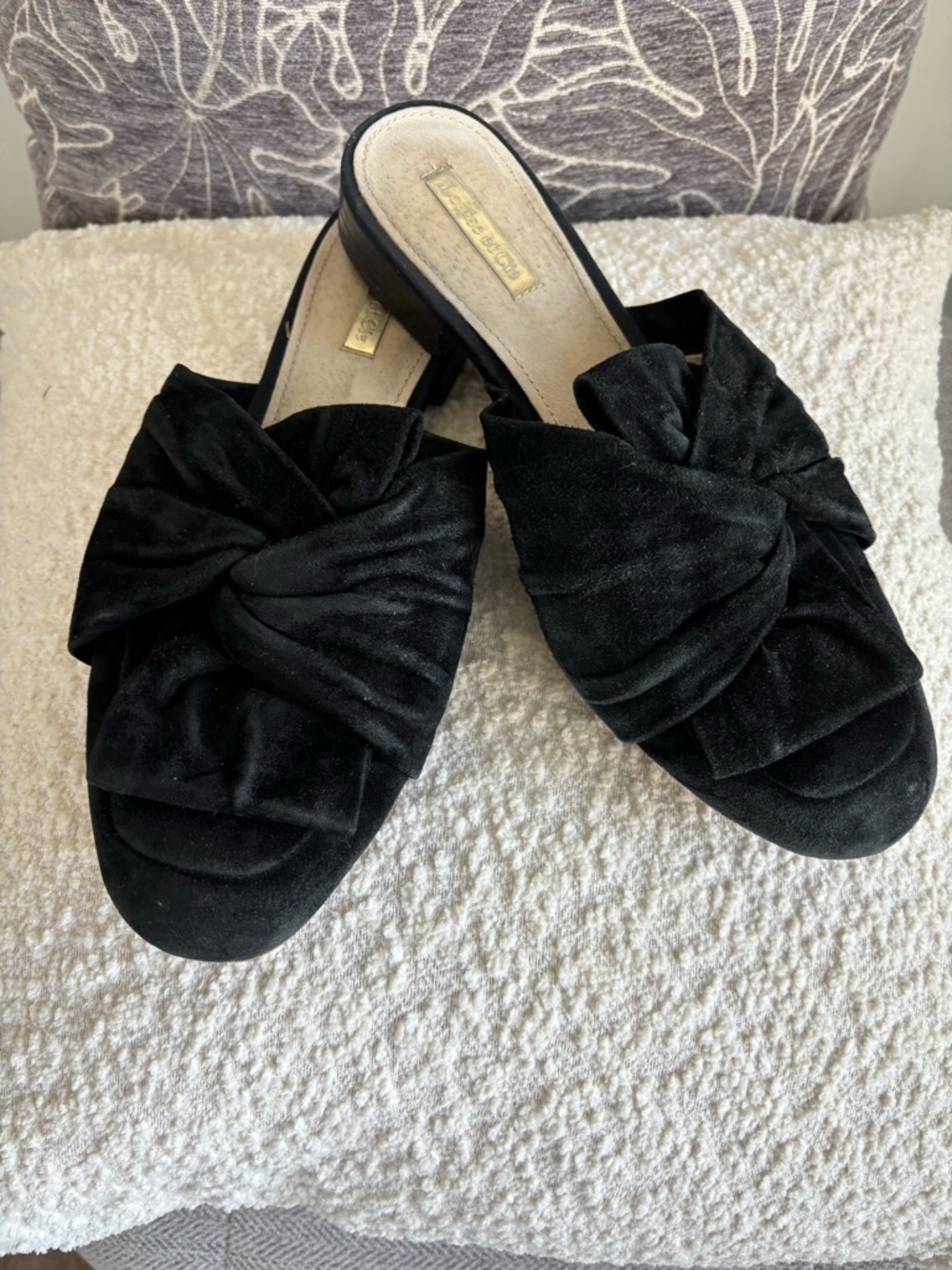 Louise et Cie Black Knotted Suede-Style Women’s Slip-On Mules size 8.5